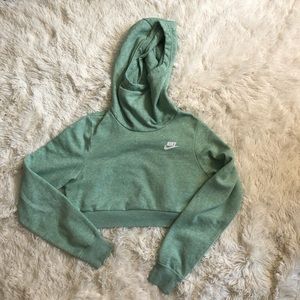 Sold on insta****Nike crop sweater hoodie